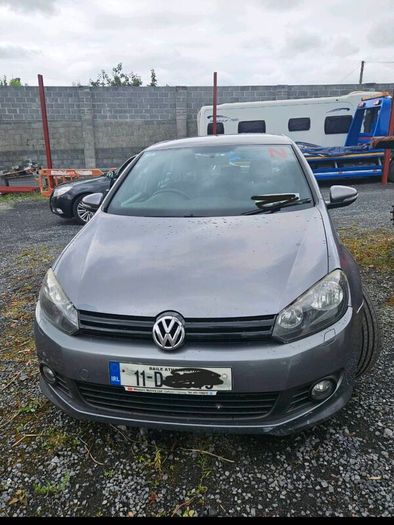 VG golf tsi r line 1.2l for sale (parts)