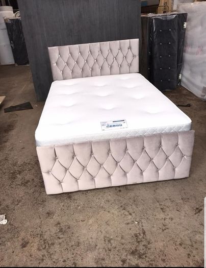 Free Delivery Sandy Divan Beds
