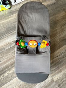 Baby bjorn bouncer