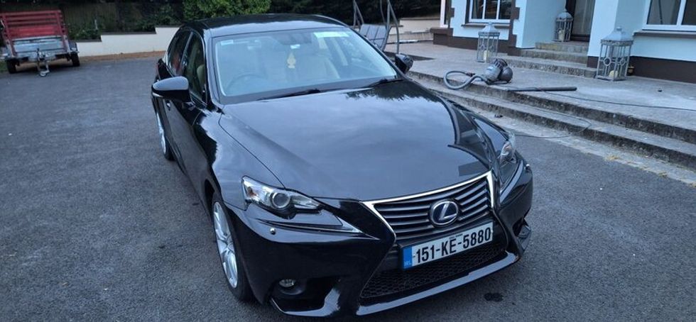 Lexus Is 2015 Executive High Spec