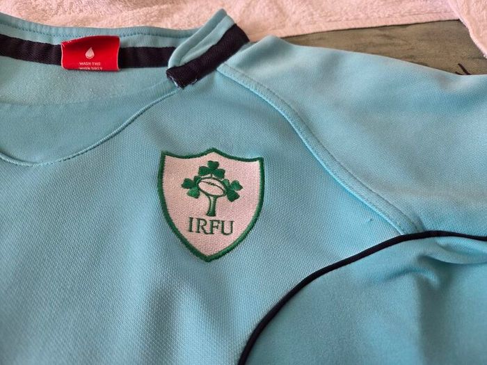 Ireland Rugby Union Away Pro Jersey 2010 to 2011 Children 11 to 12 Years Old Puma