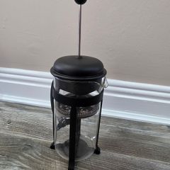 2x Bodum French Press Coffee Makers Cafetieres (Green/Chrome & Black) Bodum, French Press, Cafetiere, Coffee Maker, Glass Carafe, Plunger Coffee, Barista, Kitchenware, Coffee Accessories, Tea Press, Bodum Spare Parts.