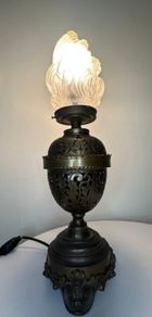 1920s French bronze/brass lamp with glass shade