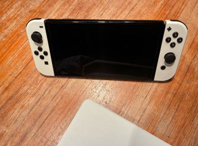 Nintendo Switch OLED Bundle