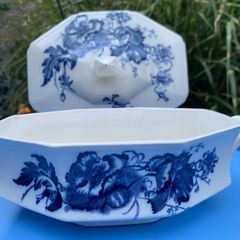 Grindley tureen poppy pattern