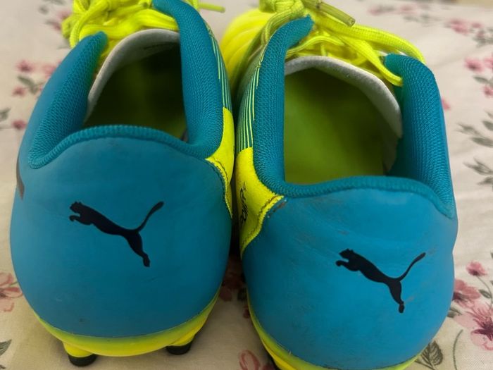 Puma football boots size 6.5