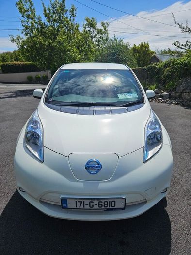 Nissan Leaf 2017 30KWh Low Milage