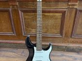 Yamaha Eg012