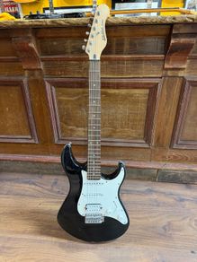Yamaha Eg012