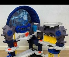 Fisher price Imaginex Batman cave/ robot