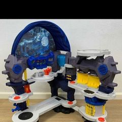 Fisher price Imaginex Batman cave/ robot