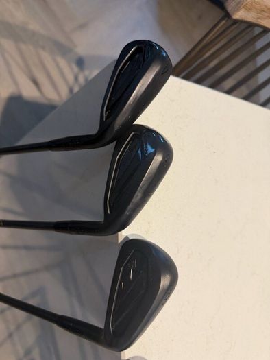 Blacked Out Mizuno Irons / Wedges