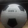 Footballs/Sondico Football Size: 3 .. 5.00e Each or Deal 3 for 10.00euro Image 4