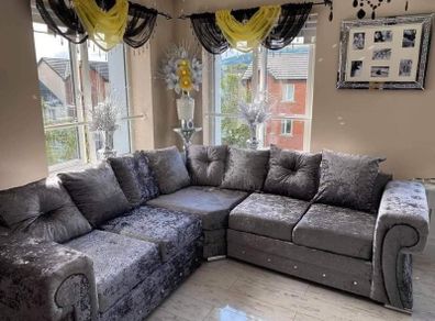 brand new high quality italian crushed velvet corner sofa