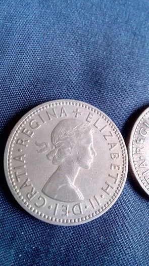 English and Scottish Shillings.