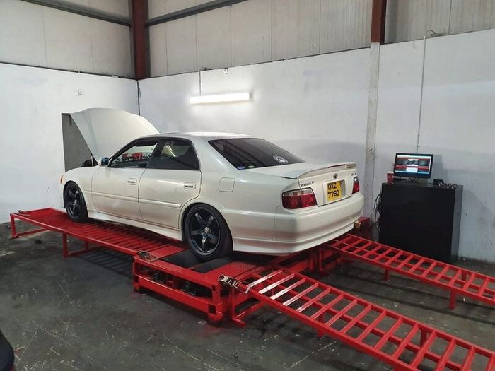 2wd dyno rolling road