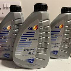 Q8 Formula VX Long Life 5W-30 motor oil