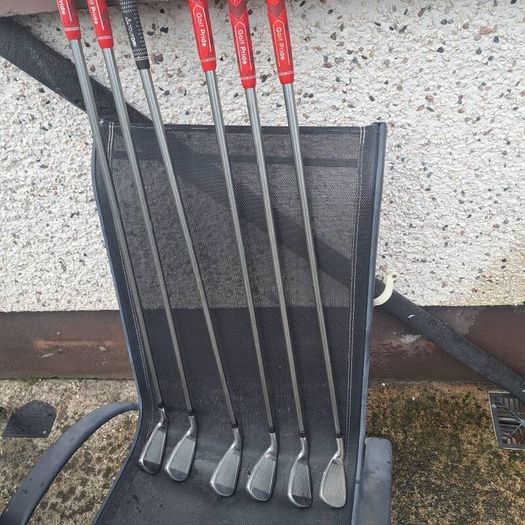 Wilson Launchpad Irons 5iron to Pitching Wedge