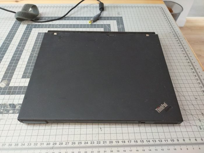 Lenovo ThinkPad X61s laptop