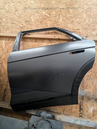 Ioniq 5 door