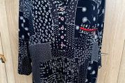 Navy printed top size UK22/24 EU50/52  Perfect condition Postage included
