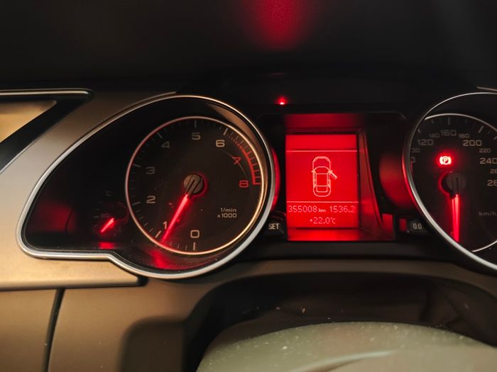 Audi A5 b8 1.8tfsi for breaking