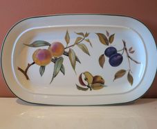 Royal Worcester Evesham Vale Porcelain Plate