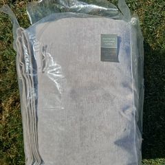 Free curtains