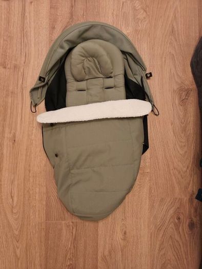 YOYO 0+ newborn pack - Olive unisex colour
