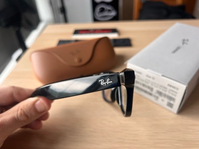Ray-Ban Meta Wayfarer Gen 2 | Transitions | Like New