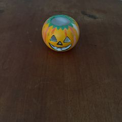 Jack O'Lantern candle holder