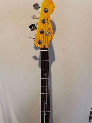Squier Classic Vibe 60s Jazz Bass