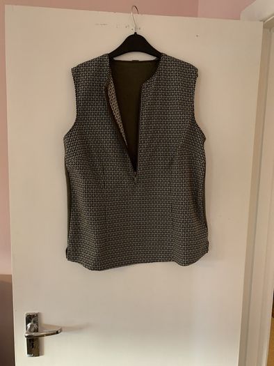top/tunic