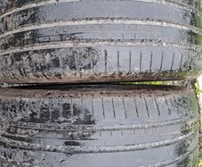 2x 285/45/20  Falken