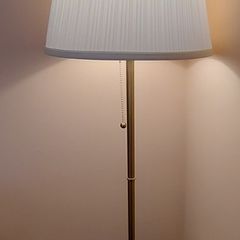 Floor lamp