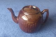 Vintage 40's/50's Ceramic Teapot