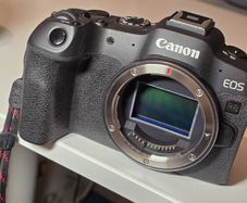 Eos Canon R8 Mint