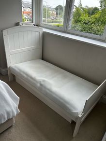 cot bed