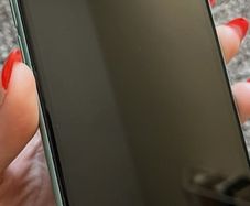 iPhone 11 green 64gb