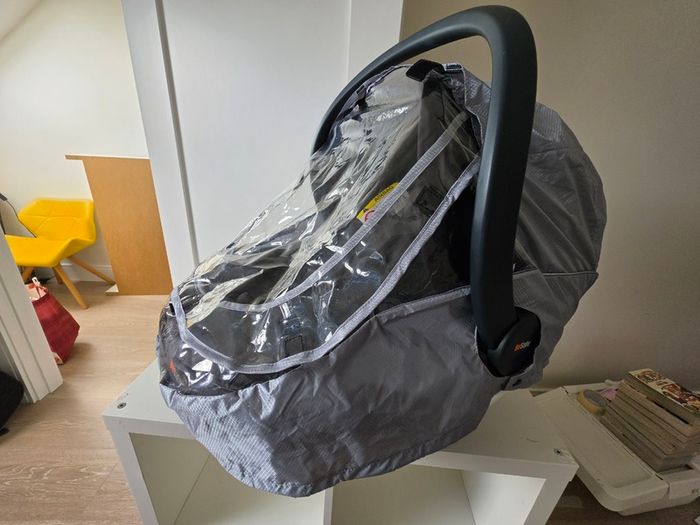 Egg 3 Bundle with Go Beyond 2 Car Seat