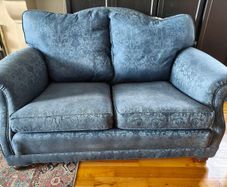 free blue couch
