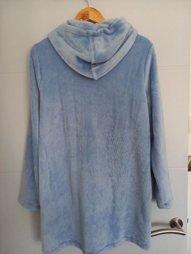 women gown.size12