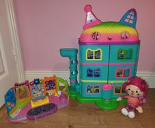 Gabbys Dollhouse Celebration House