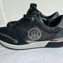 Tommy Hilfiger like new condition. Size 40 Europe. And uk 6.1/2 Image 3