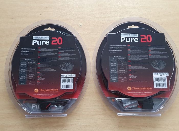 2xThermaltake Pure 20 / 200mm PC Case Fan Black