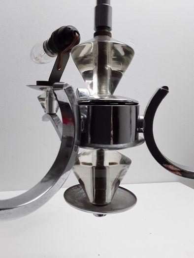 Chrome three globe shandelier