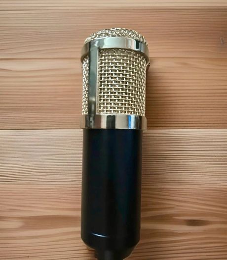 podcast V8S Podcast Studio Kit Microphone Sound Card Streaming Recording Bundle