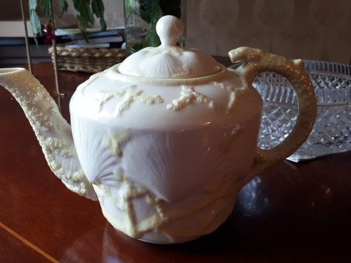 VINTAGE Belleek China,  22 piece  vintage Tea Set (Green Mark)