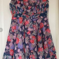 Size 14 new look dress