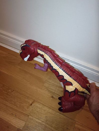 mega t rex dinosaur